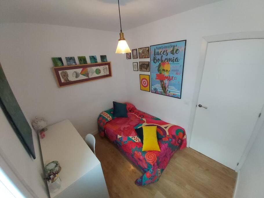 Luminoso Apartamento En El Centro, Con Mucho Arte Seville Exterior photo